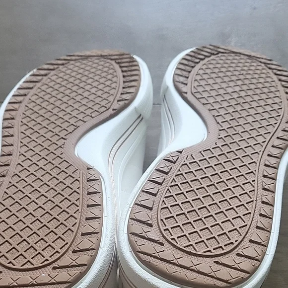 Skechers Women's Arch Fit Arcade-Ease-n Hands Free Slip-ins Sneaker Size 8 - Picture 5 of 8